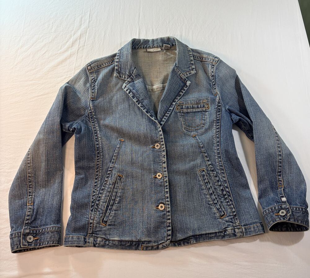 Chico's Platinum Stretch Denim Blazer Jacket Size 2 US 12 L Light Wash